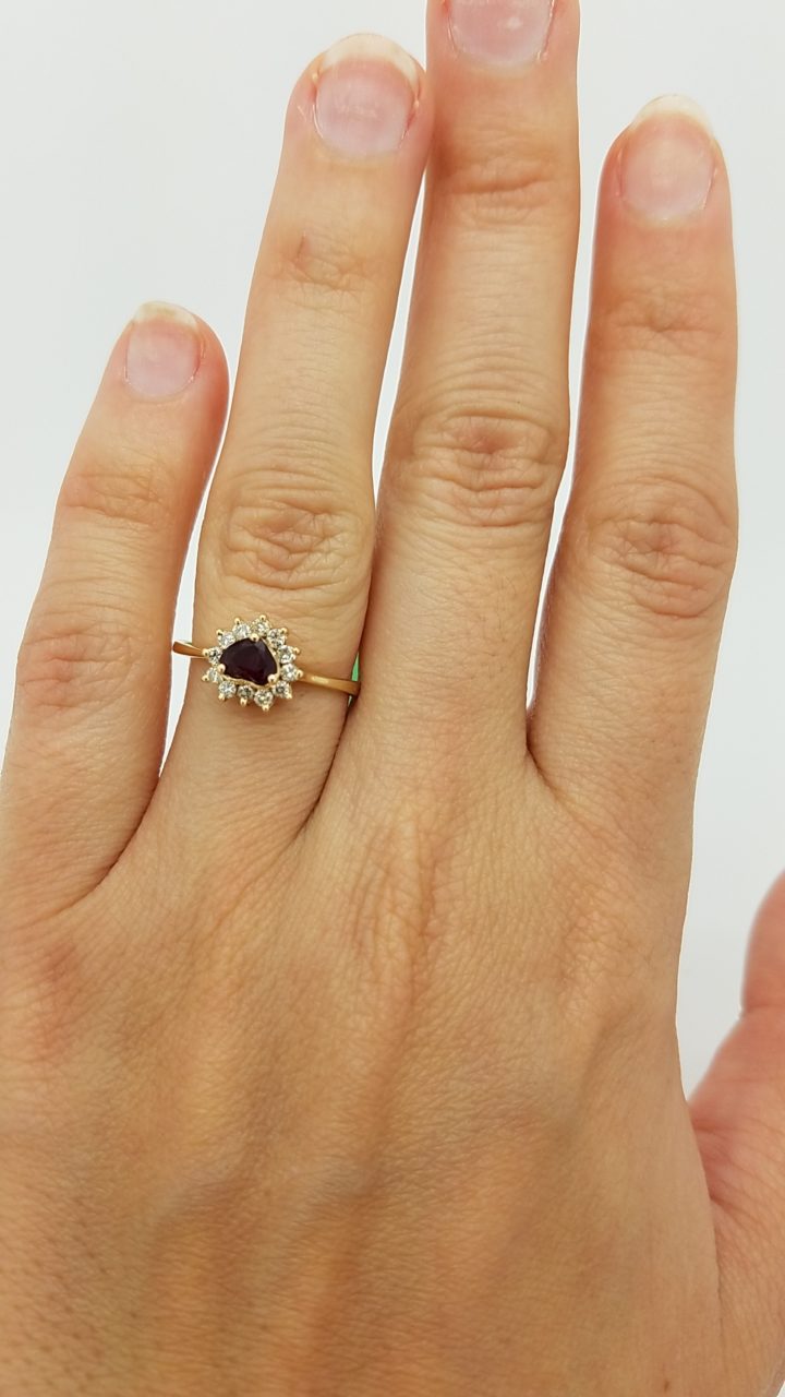 14K	Yellow Gold		HEART	Cut		PRONG-SET	RUBY	DIAMOND	COCKTAIL	ring