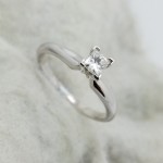 14K	White Gold	CLASSIC	0.25	ct.	Princess	Cut	Diamond	H	VS2	4-prong	Solitaire	Engagement-Ring