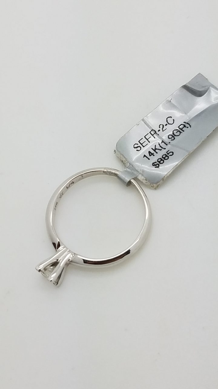 14K	White Gold	CLASSIC	0.25	ct.	Princess	Cut	Diamond	H	VS2	4-prong	Solitaire	Engagement-Ring