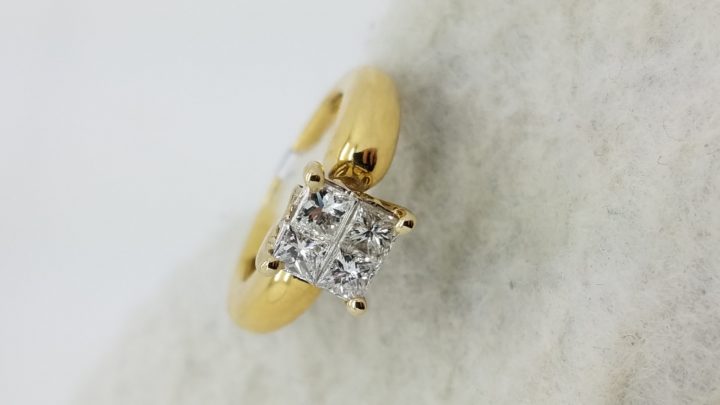 18K	Yellow Gold	Large style	0.60	ct.	PR	Cut	Diamond	I	SI2	Invisible-Set	Cluster	Engagement-Ring
