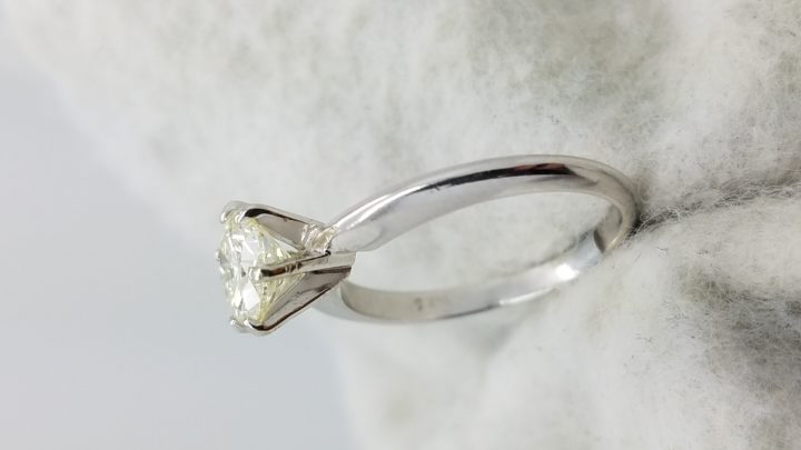 14K	White Gold	Tiffany Style	1.01	ct.	R	Cut	Diamond	L	SI1	6-prong	Solitaire	Engagement-Ring