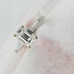 14K	White Gold	Classic	0.80+0.15	ct.	Emerald + Baguettes		DIAMOND	4-prong	Solitaire with Accents		Engagement-Ring