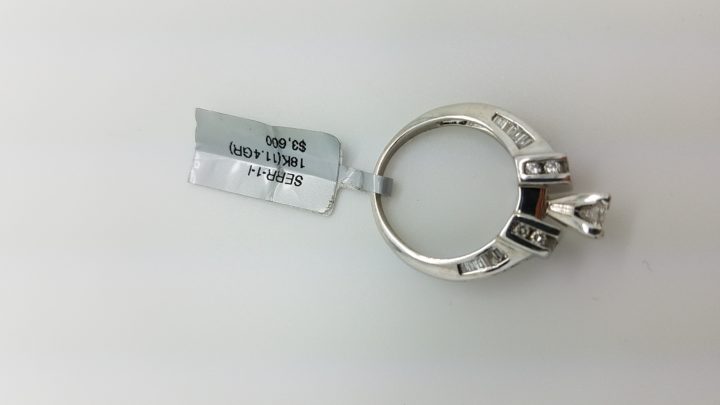 18K	White Gold		.5+.75	ct.	R B	Cut	Diamond	4-prong	Solitaire with Accents		Engagement-Ring