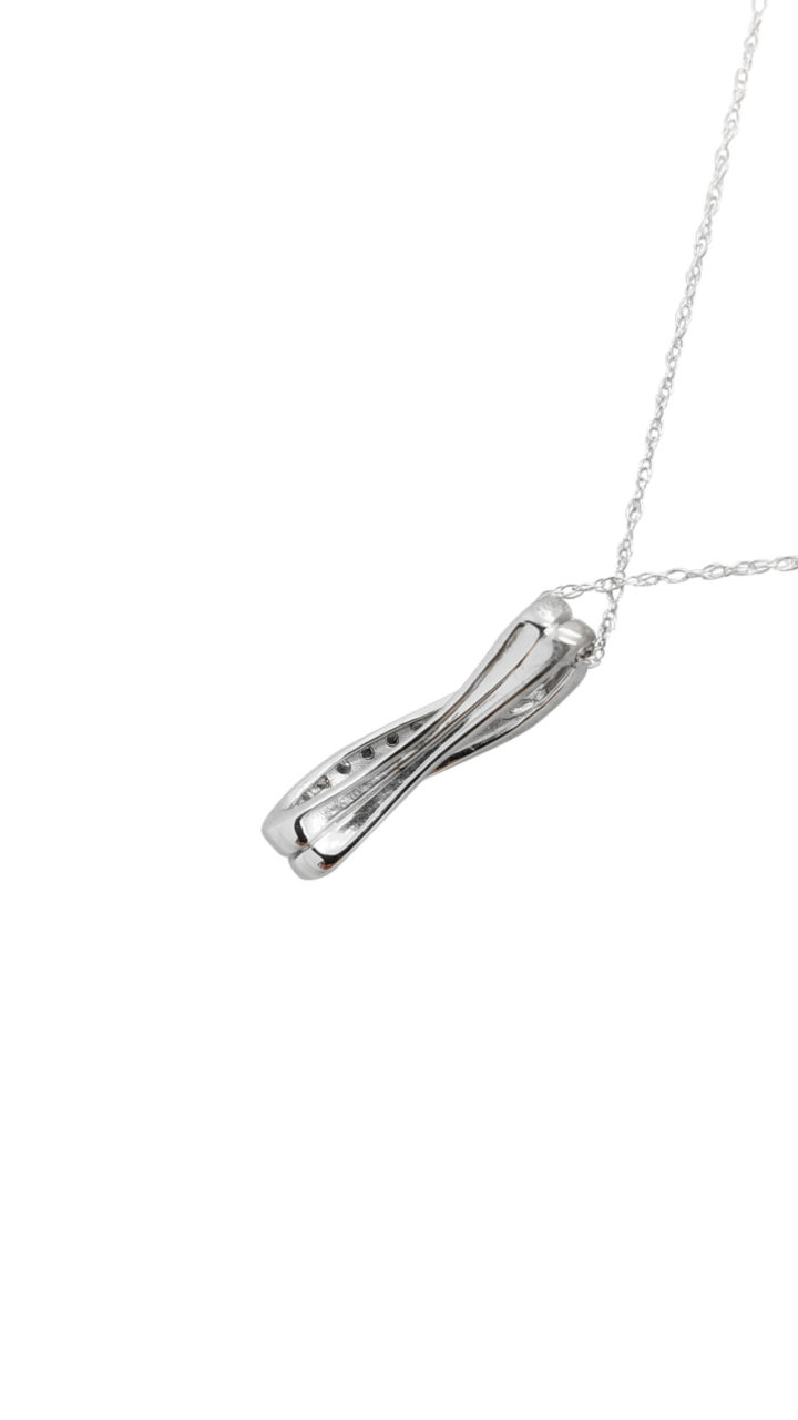 CURVY SHAPE         0.10        ct                DIAMOND                14k        White Gold        1.4        G        SLIDE PENDANT