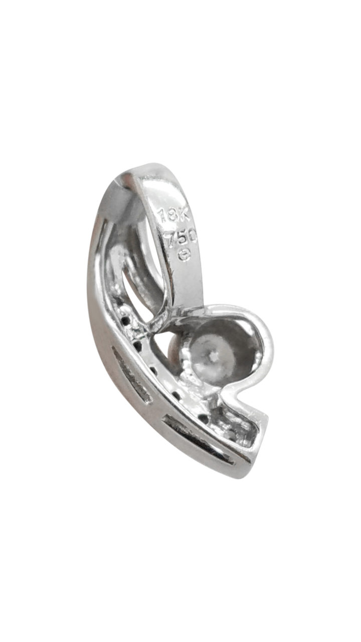 PRETTY	0.35	ct		DIAMOND		18K	White Gold	2.3	G				necklace-pendant