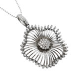 BLOSSOM FLOWER ARTISTIC	0.70	ct		DIAMOND		18K	White Gold	5.3	G	FLOWER			necklace-pendant