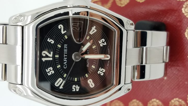 CARTIER	ROADSTER	2510	BLACK					Stainless Steel		38MM	Mechanical (Automatic)	WATCH