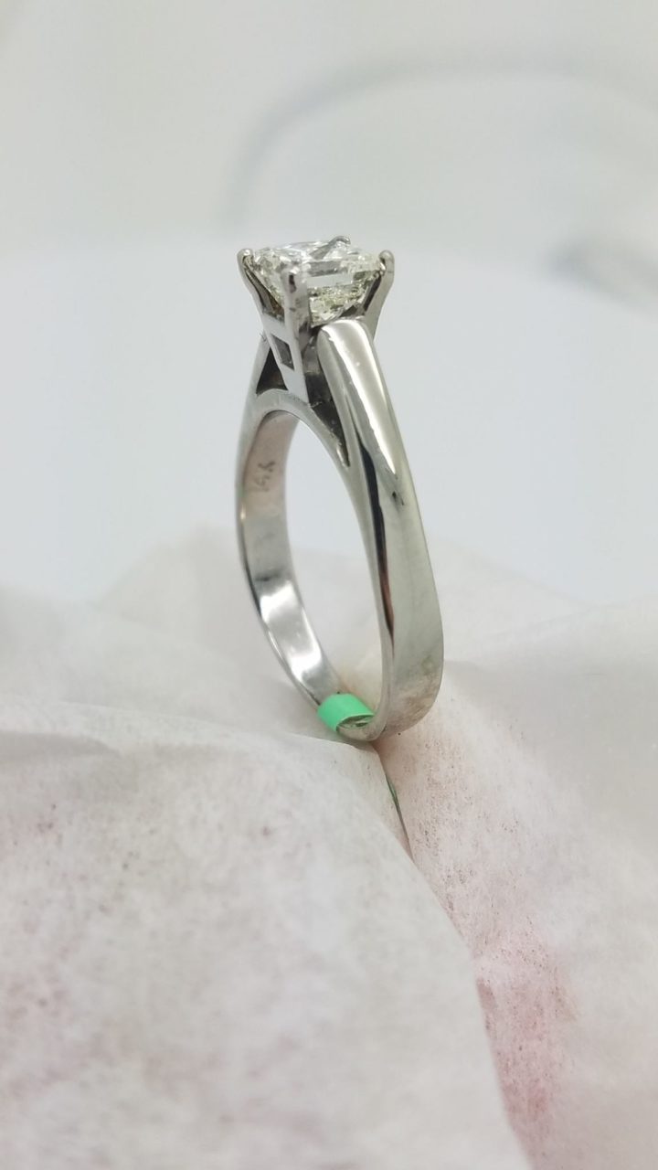 19866749_10155357572142332_1992732460_o