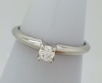 Diamond Engagement Solitaire Ring 14k white gold